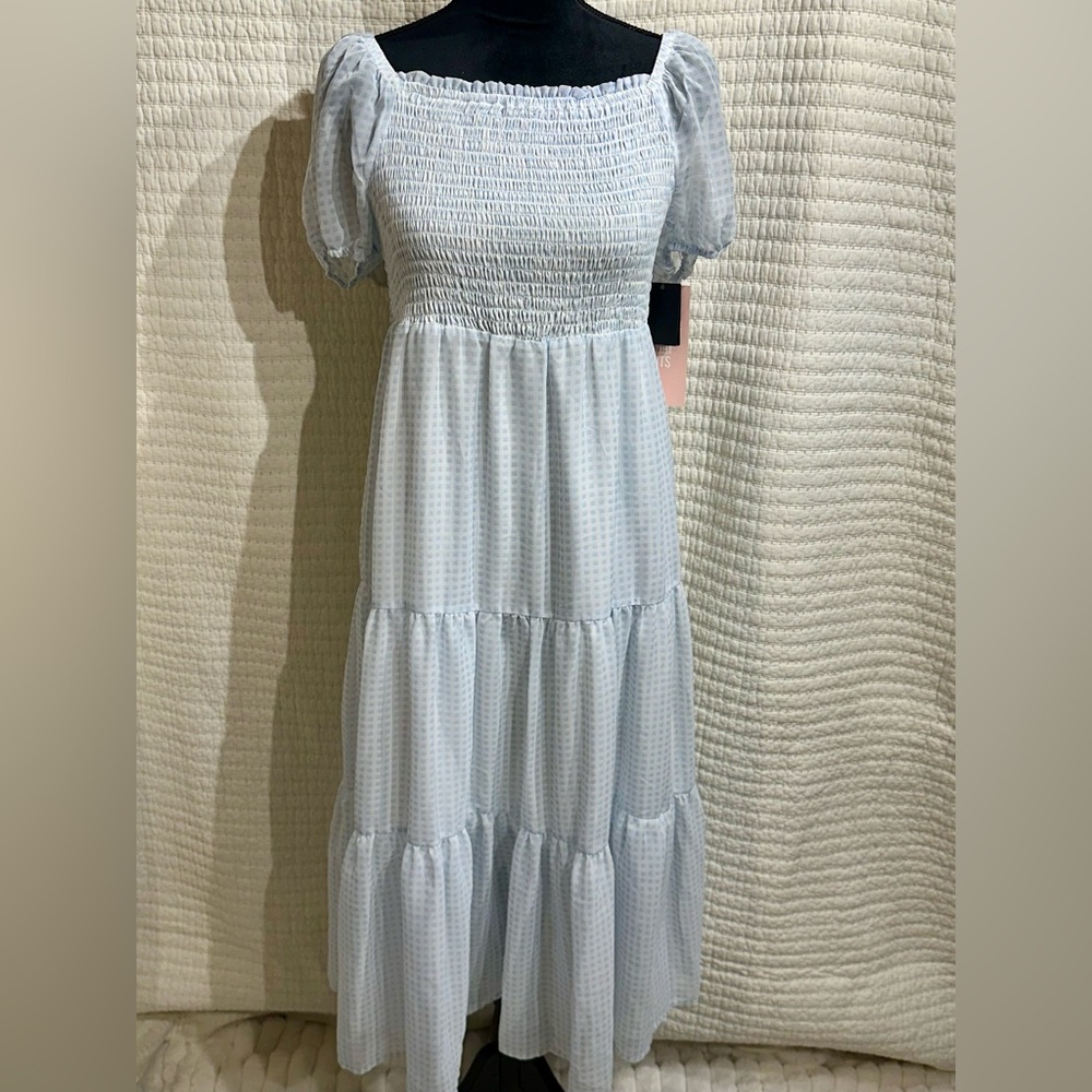 Celebrity Pink Light Blue Juniors Smocked Puff Sleeve Midi Dress Size L MSRP $49